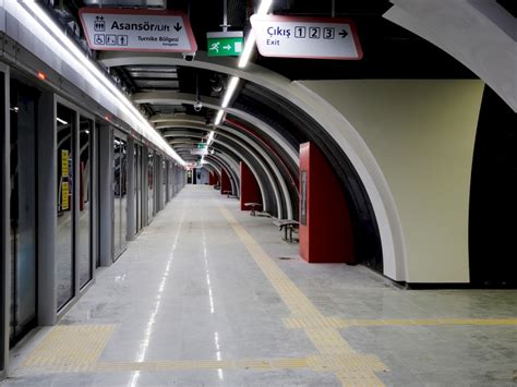 metro saatleri kadıköy